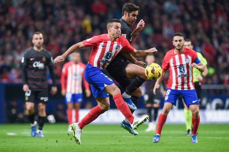 劳塔罗：进球帮助球队取胜是最美好的事；我该微笑时就会微笑（劳塔罗：进球助球队取胜最幸福；该笑时我自然会笑）