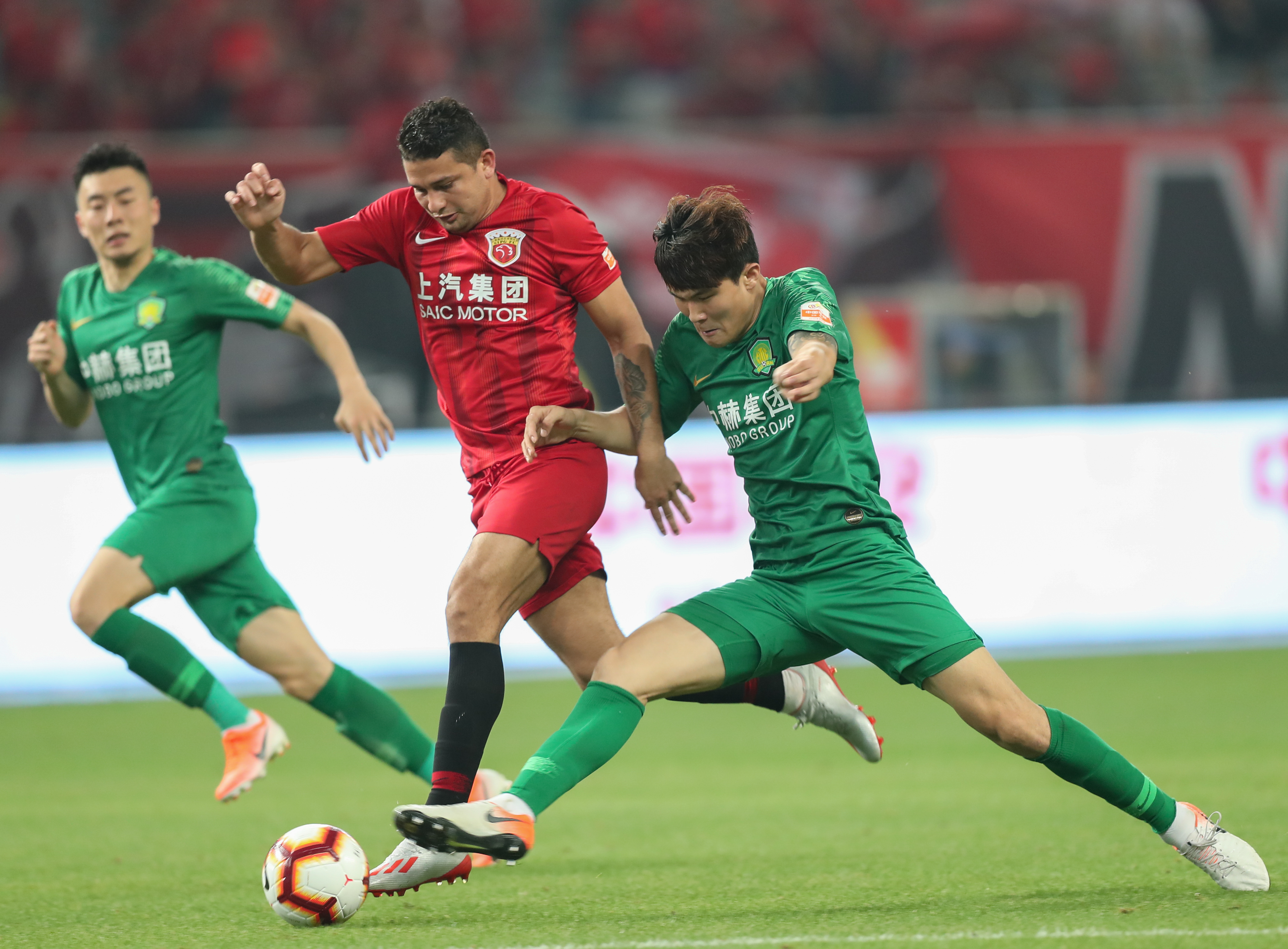 萨内蒂：批评劳塔罗？荒谬，他已经排在国米历史射手榜前五（萨内蒂：质疑劳塔罗太离谱，他已跻身国米队史射手前五）