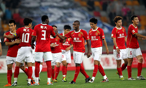 鲁媒谈准入：新赛季会带给更多球队机遇，想获红利需守住阵地（鲁媒评准入：新赛季机遇更多，欲享红利需先稳住阵地）