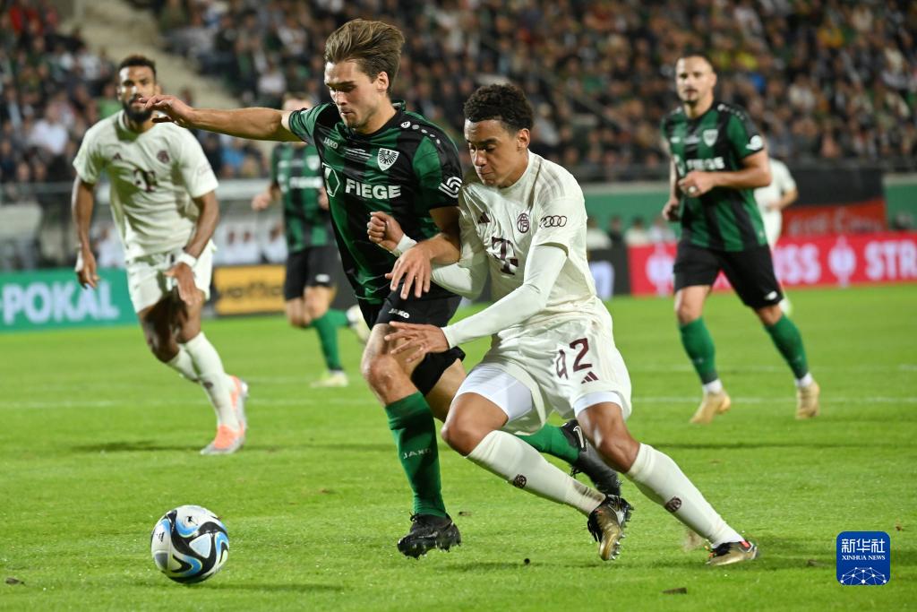 北青：U18男足先和上海当地球队热身；2支国少也有望本月集训（北青：U18国青先与沪上球队热身，两支国少有望本月集训）