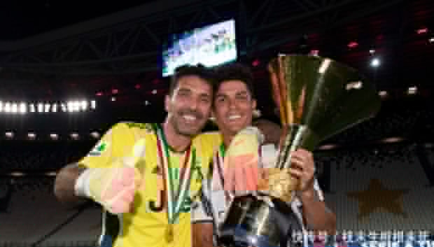 前球员点评尤里奇与卢克曼冲突：教练不该上手，错在尤里奇（前球员谈尤里奇与卢克曼冲突：主帅不该动手，责任在尤里奇）